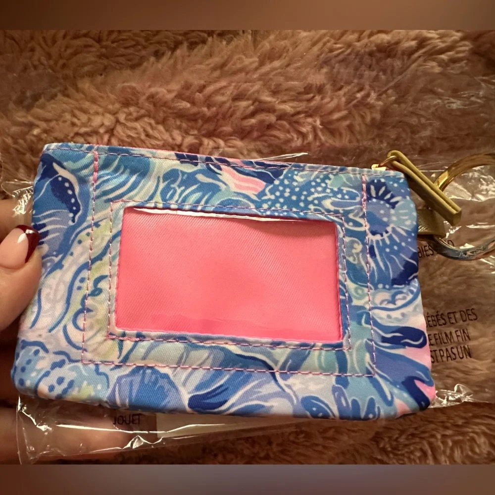 Lilly Pulitzer ocean print Blue and Pink Wristlet with Gold Accents summer beach